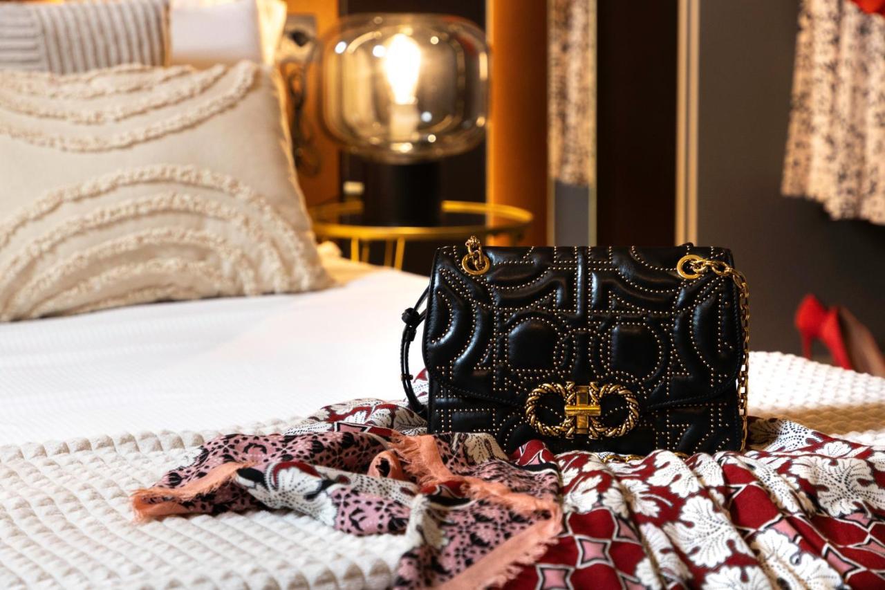 Boutique Marconi Panzió Quartu SantʼElena Kültér fotó