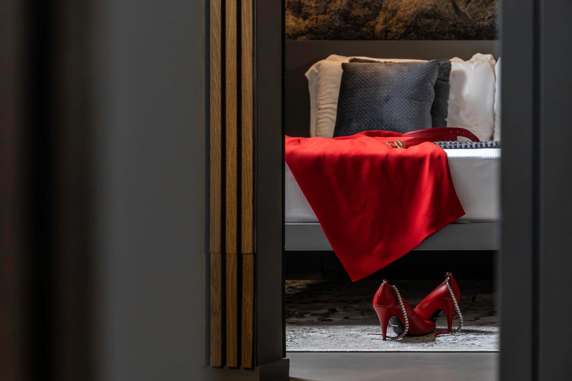 Boutique Marconi Panzió Quartu SantʼElena Kültér fotó